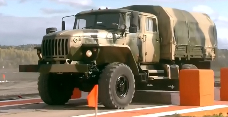 российские военные грузовики